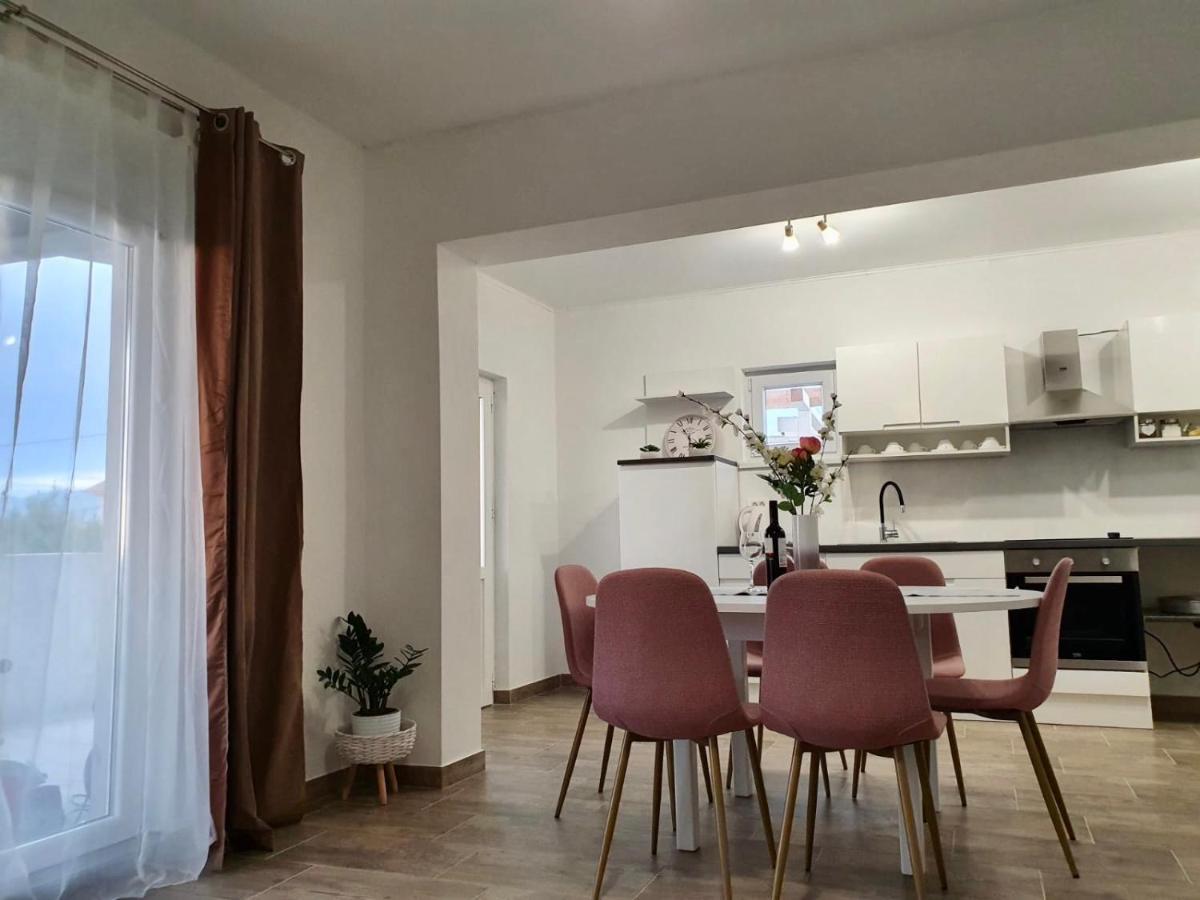 Apartman Školj Jovici  Exteriér fotografie