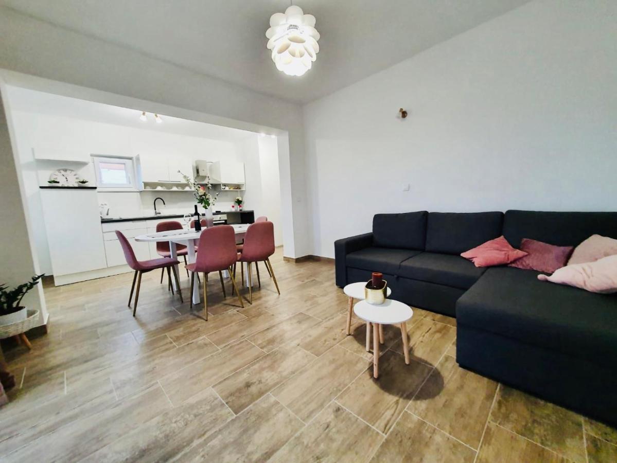 Apartman Školj Jovici  Exteriér fotografie