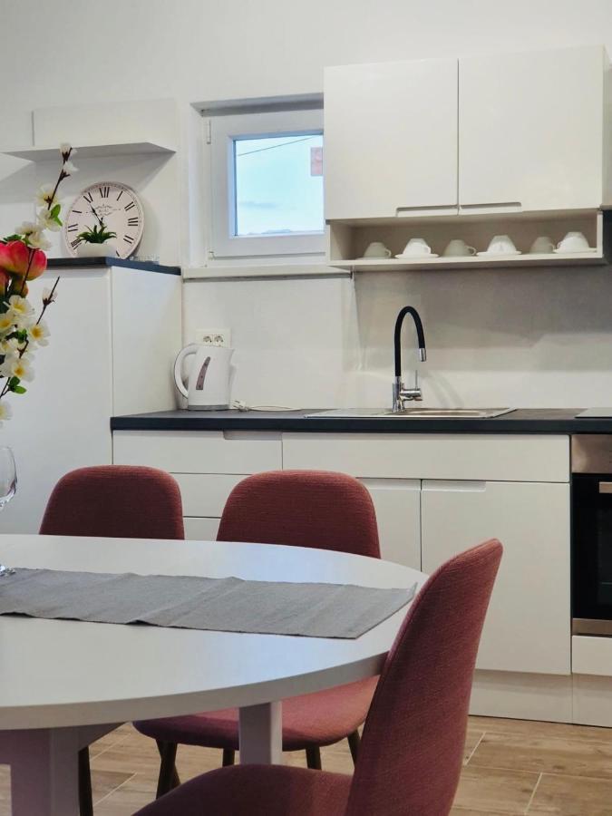 Apartman Školj Jovici  Exteriér fotografie